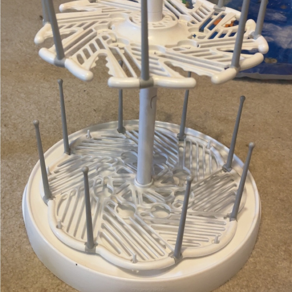 Baby bottle drying rack/light up sound machine